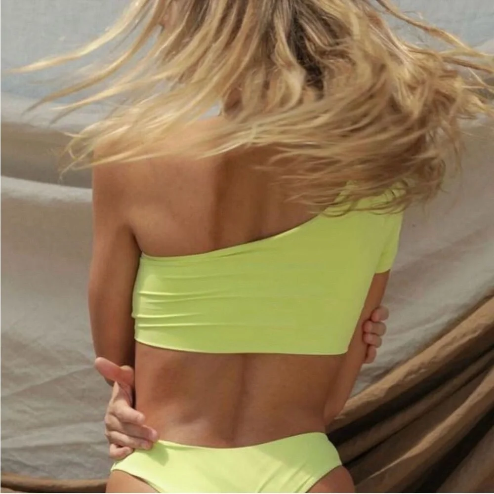 NWT Free People x Toast Swim Women's M One Shoulder Crop Bikini Top Daiquiri